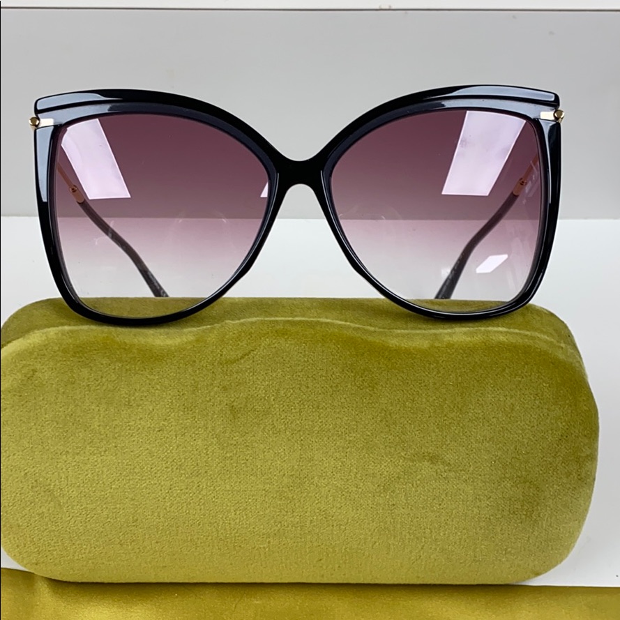 Maxmara Black Pink Graduated Lenses Black Gold Logo Sunglasses Never Used